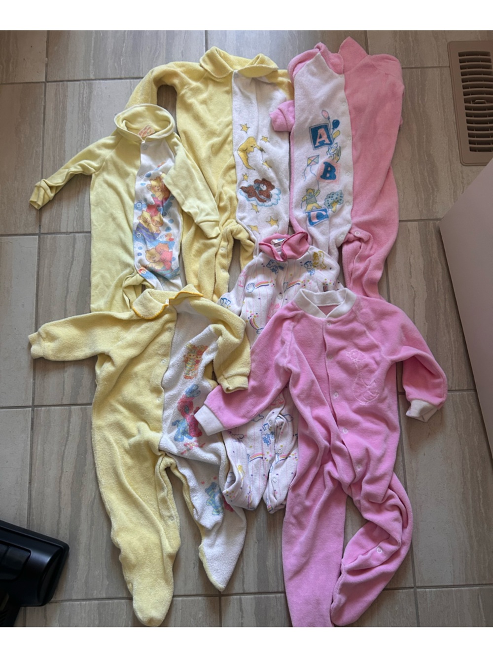 VINTAGE baby sleepers assorted size‎ lot